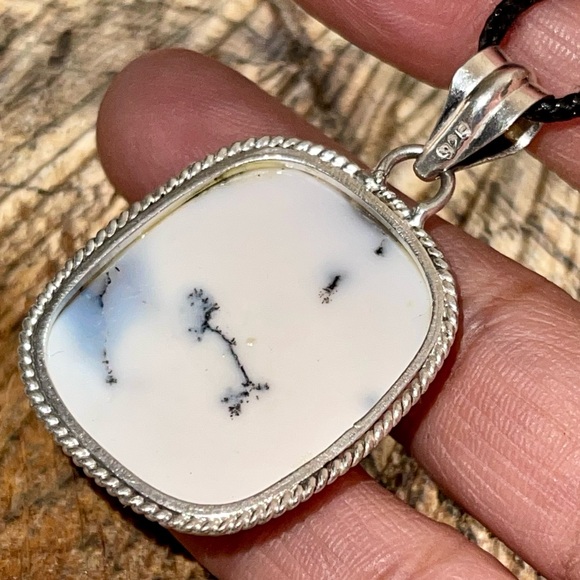 Stone of Plentitude Dendritic Pendant 1 7/8” - Picture 5 of 9